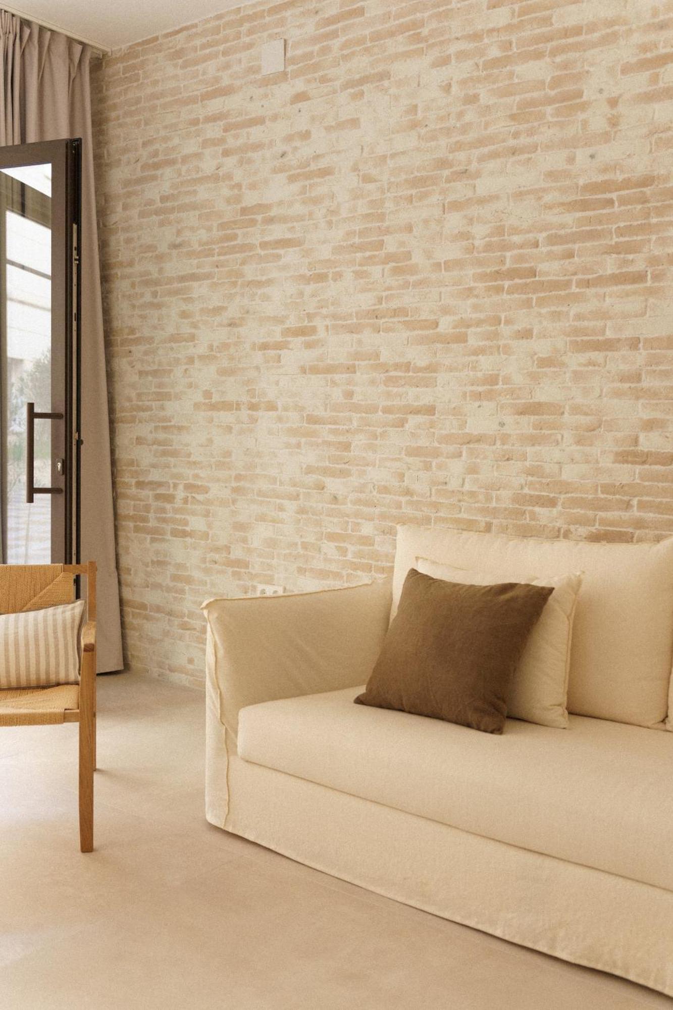 Luca Oliva Homes Riverside Appartement